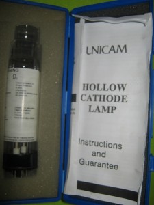 لامپ هالو کاتد unicam مخصوص دستگاه جذب اتمی